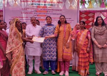 आदिवासी बांधवांना कृषि व जोडधंद्यांसाठी करणार अर्थसहाय्य : आदिवासी विकास मंत्री डॉ. विजयकुमार गावित