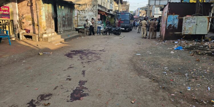 नंदुरबार येथे युवकाचा खून तिघांना अटक