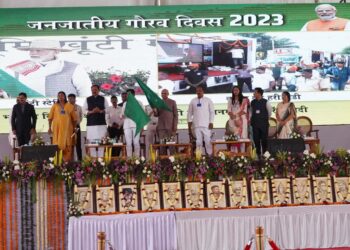 विकसित भारत संकल्प यात्रेच्या राज्यस्तरीय मोहिमेचा शुभारंभ नंदुरबारमधून