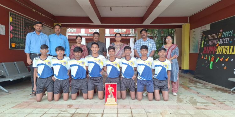 राज्यस्तरीय शालेय रग्बी स्पर्धेत एस.ए.मिशन हायस्कूल व कनिष्ठ महाविद्यालयास रौप्य पदक,दोघांची राष्ट्रीय संघात निवड