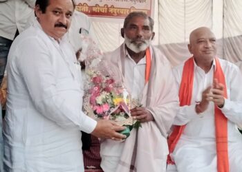 उमर्दे येथे मराठा आरक्षणासाठी साखळी उपोषणाला सुरुवात