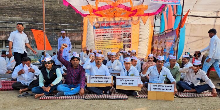 धरणे आंदोलन : तापी-बुराई प्रकल्पासाठी हिवाळी अधिवेशनात विरोधी पक्षनेते लक्षवेधी मांडणार