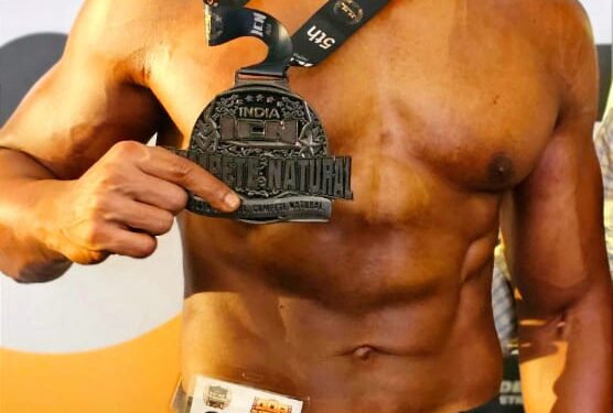 शरीर सौष्ठव स्पर्धेत डॉ प्रसाद अंधारे पाचव्या स्थानावर