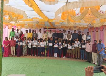 स्वामी विवेकानंद हायस्कूल येथे नंदुरबार तालुका विज्ञान प्रदर्शनाच्या समारोप