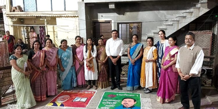 शहादा येथे भाजपा बेटी बचाव बेटी पढावतर्फे रांगोळी स्पर्धा