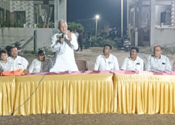 बापूजी नगरात खुल्या व्यायाम शाळेचे शिवसेना नेते,माजी आ.चंद्रकांत रघुवंशी यांच्या हस्ते उद्घाटन