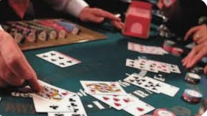 नवापूर येथे जुगार अड्ड्यावर पोलिसांचा छापा, 47 लाखांचा मुद्देमालसह 18 जणांना अटक