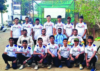 राज्यस्तरीय टेनिस क्रिकेट स्पर्धेसाठी नंदुरबार जिल्ह्याचा संघ नाशिकला रवाना