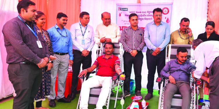 लोककल्याण बहुउद्देशीय संस्थेच्या शिबिरात 102 दात्यांचे रक्तदान