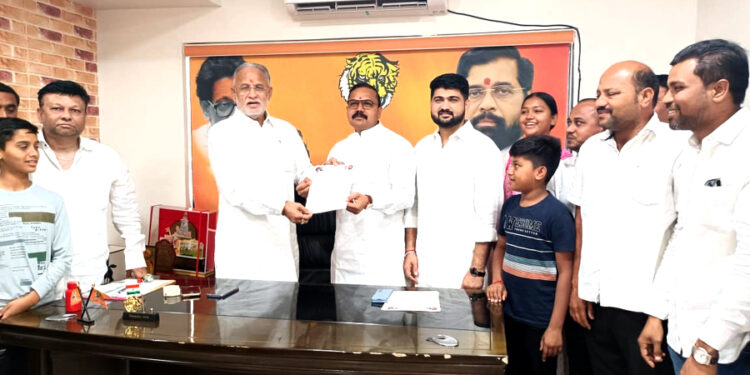 शिवसेना नंदुरबार शहरप्रमुखपदी रवींद्र पवार यांची नियुक्ती