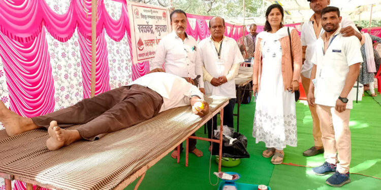 श्री स्वामी समर्थ केंद्रातर्फे रक्तदान शिबिरासह विविध उपक्रमाचे आयोजन