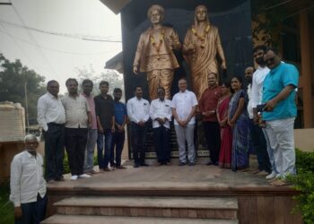 शहादा येथे सावित्रीमाई फुलेंच्या जयंतीनिमित्त अभिवादन