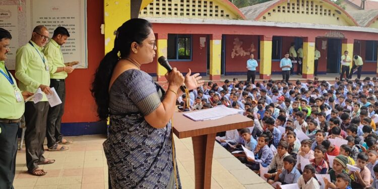 मुख्यमंत्री माझी शाळा सुंदर शाळा” या अभियानाबाबत एस.ए.मिशन हायस्कूल कनिष्ठ महाविद्यालय मार्गदर्शन