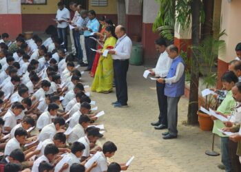 “मुख्यमंत्री माझी शाळा सुंदर शाळा” या अभियानाबाबत श्रीमती दुर्गाबाई रघुवंशी हायस्कूल येथे मार्गदर्शन