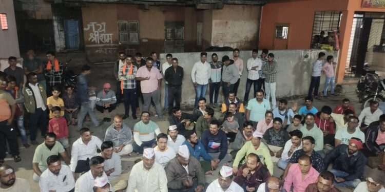 नंदुरबार येथे 13 वर्षांनी दोन गट झाले एकत्र