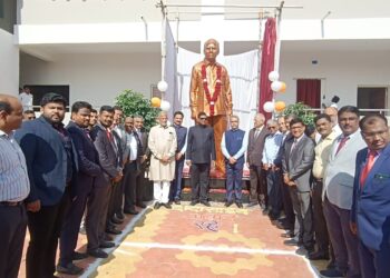 न्यायाधीश भूषण गवई: केवडीपाड्यात विधी साक्षरतेसह विविध कार्यक्रमाचे उद्घाटन