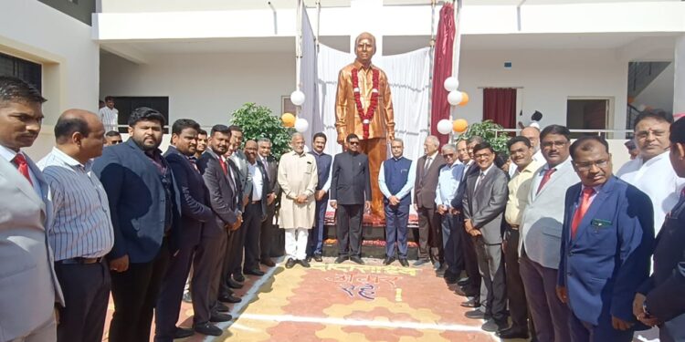 न्यायाधीश भूषण गवई: केवडीपाड्यात विधी साक्षरतेसह विविध कार्यक्रमाचे उद्घाटन