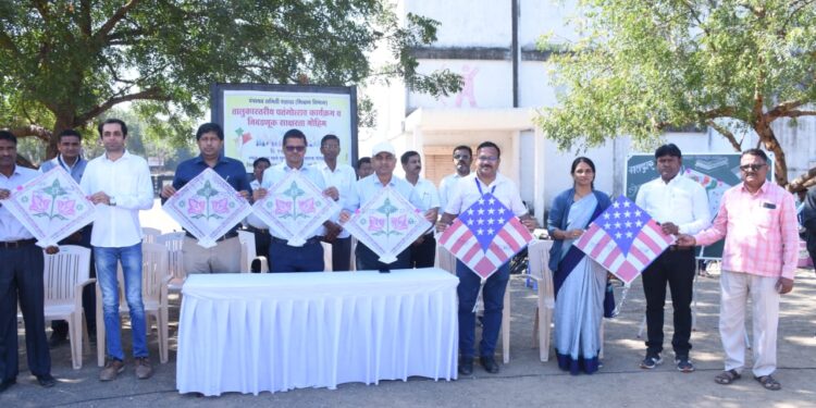 शहादा तालुका स्तरीय पतंगोत्सव स्पर्धा व निवडणूक साक्षरता कार्यक्रम उत्साहात