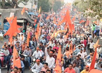 राम मंदिर प्राणप्रतिष्ठा सोहळ्यानिमित्त शहरातून अभूतपूर्व ऐतिहासिक मोटरसायकल रॅली