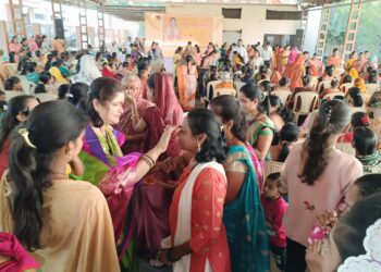 सौभाग्य अक्षय्य राहो; उखाण्यांच्या जुगलबंदीने हळदी कुंकवाचा कार्यक्रम उत्साहात