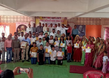 नंदुरबार येथे पावरा समाज मंडळातर्फे गुणगौरव