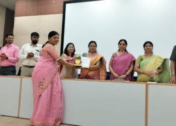 नवोपक्रम स्पर्धेत नंदुरबार राज्यात अव्वल