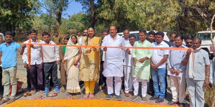 बारमाही रस्ते, घरकुले आणि स्वयंरोजगारातून वाडे-पाडे समृद्ध करणार : डॉ. विजयकुमार गावित