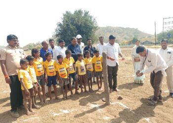 शिक्षण सभापती गणेश पराडके यांच्या हस्ते शिंदवाणी केंद्रातील क्रीडास्पर्धांचे उदघाटन