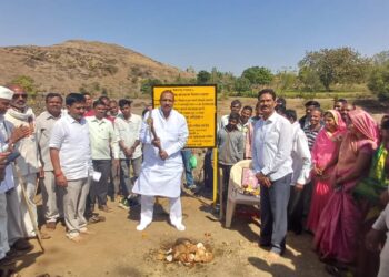 आदिवासी विकास विभाग देणार जिल्ह्यात 27 हजार घरकुले : डॉ. विजयकुमार गावित