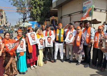 भाजपा युवा मोर्चातर्फे खासदार राहुल गांधी यांच्या विरुद्ध निषेध आंदोलन