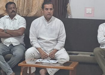 शहादा येथील कापूस खरेदी केंद्रावर आजपासून पूर्ववत कापूस खरेदी सुरू होणार : सभापती अभिजीत पाटील