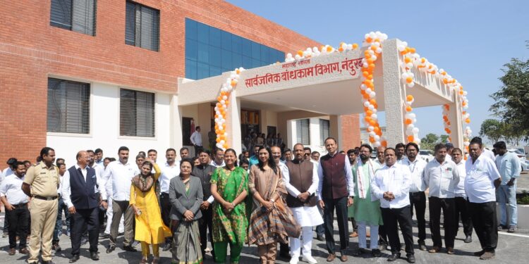 उकाई डॅमचे बॅकवॉटर उचलण्यासाठी १६ लिफ्ट ची निर्मिती सुरू -डॉ. विजयकुमार गावित