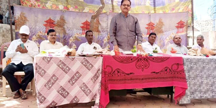 वाण्याविहीर केंद्राची शिक्षण परिषद उत्साहात साजरी