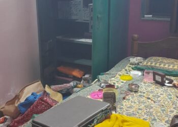 म्हसावद येथे घरफोडीत तीन लाखाचा मुद्देमाल लंपास