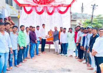 राणी लक्ष्मीबाई चौकात शिवजयंतीनिमित्त प्रतिमापूजन