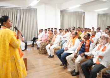 विरोधकांना प्रभावी होण्याची संधी न देता आपण केलेले काम मतदारांपर्यंत पोहोचवा : खा.डॉ.हिना गावित