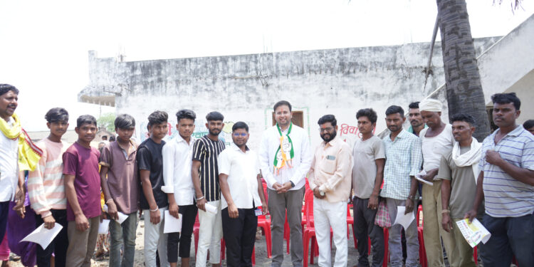 ॲड. गोवाल पाडवी यांना शिरपूर मधून चांगला प्रतिसाद