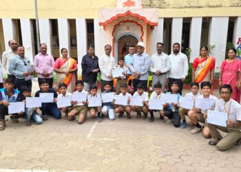 डी.आर. हायस्कूलचा विद्यार्थी विद्यापीठात तिसरा