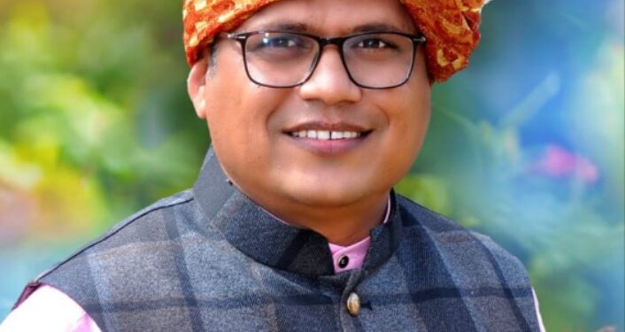 लोकसभा निवडणुकीत भारत आदिवासी पार्टीकडून रवींद्र वळवी रिंगणात