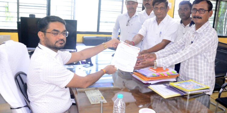 जिल्ह्यातील स्थानिक रहिवाशींना टोल माफी द्या, भाजपाची मागणी