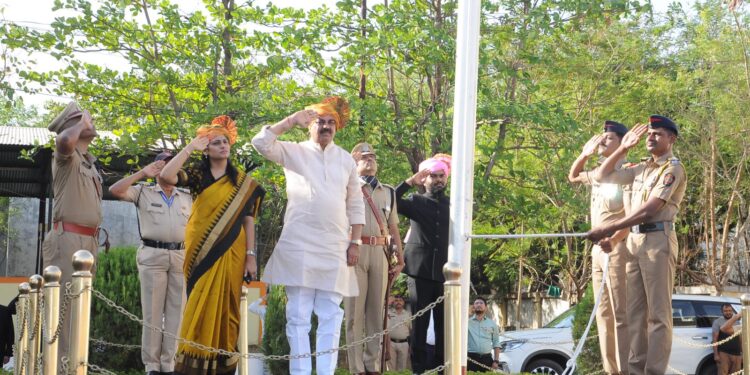 राज्याचे विविधांगी भावविश्व् थक्क करणारे : पालकमंत्री अनिल पाटील