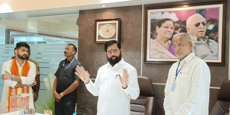 शिवसैनिकांवर अन्याय होणार नाही; पुन्हा नवा अध्याय सुरू करा : मुख्यमंत्री एकनाथ शिंदेंनी घेतली गॅरंटी