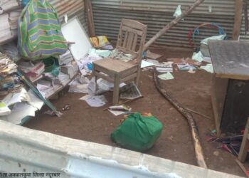 नर्मदा किनाऱ्यावरील जीवन शाळांचे पावसामुळे नुकसान