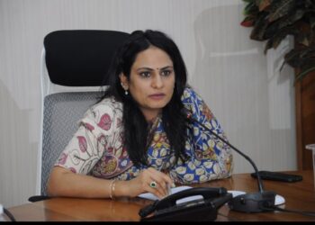 गृहमतदानासाठी ८ व ९ मे रोजी पहिली फेरी : जिल्हाधिकारी मनीषा खत्री