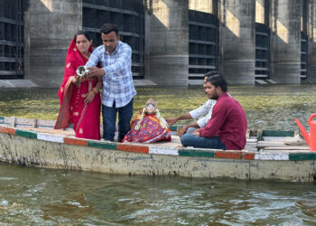 श्री स्वामी समर्थ सेवा केंद्रातर्फे 3 ट्रॅक्टर कचऱ्याची विल्हेवाट, पर्यावरण पूरक उपक्रम