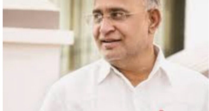 आदिवासी महिला अत्याचार प्रकरणी माजी आमदार चंद्रकांत रघुवंशींकडून निषेध