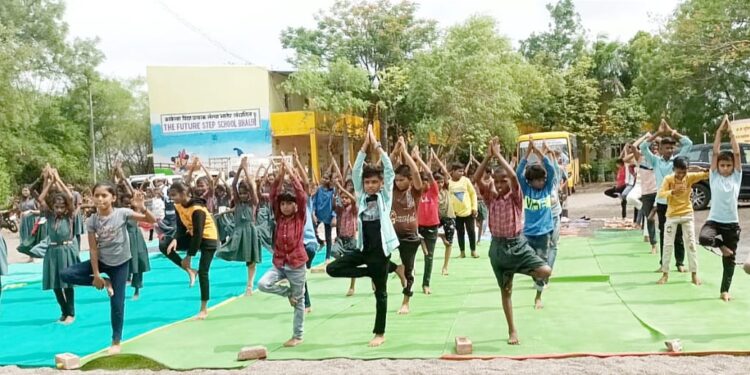 क .पू. पाटील माध्यमिक विद्यालयातआंतरराष्ट्रीय योग दिवस उत्साहात साजरा