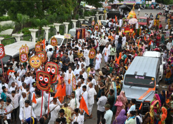 श्री जगन्नाथ रथयात्रेत भाविकांचा अभूतपूर्व उत्साह  इस्कॉन नंदुरबारचे आयोजन