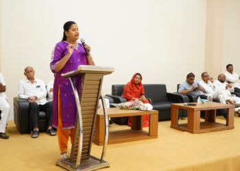 लाडकी बहीण योजनेचे अर्ज भरून घेण्यासाठी गावागावात घेणार शिबिरे; संकल्प मेळाव्यात डॉ. हिना गावित यांचे कार्यकर्त्यांना आवाहन