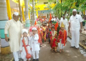 भालेर येथील द फ्युचर स्टेप स्कूलमध्ये आषाढी एकादशी निमित्त दिंडी सोहळ्याचे आयोजन